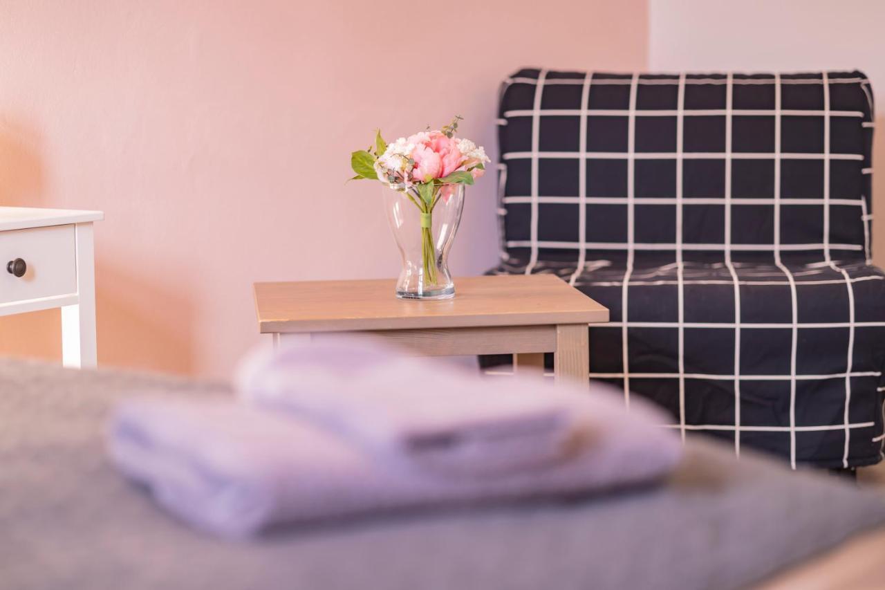 Apartment V Soukromi V Oaze Klidu V Jindrichove Hradci Jindrichuv Hradec